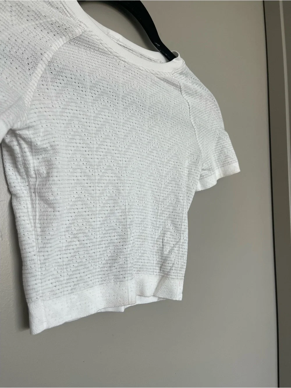 lululemon athletica breathable knit